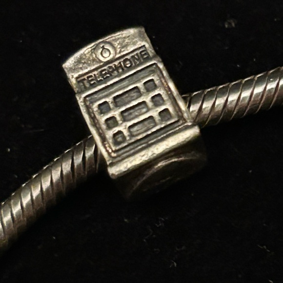 -authentic PANDORA sterling silver 925 Bracelet & 7 prices of charm - Picture 6 of 15